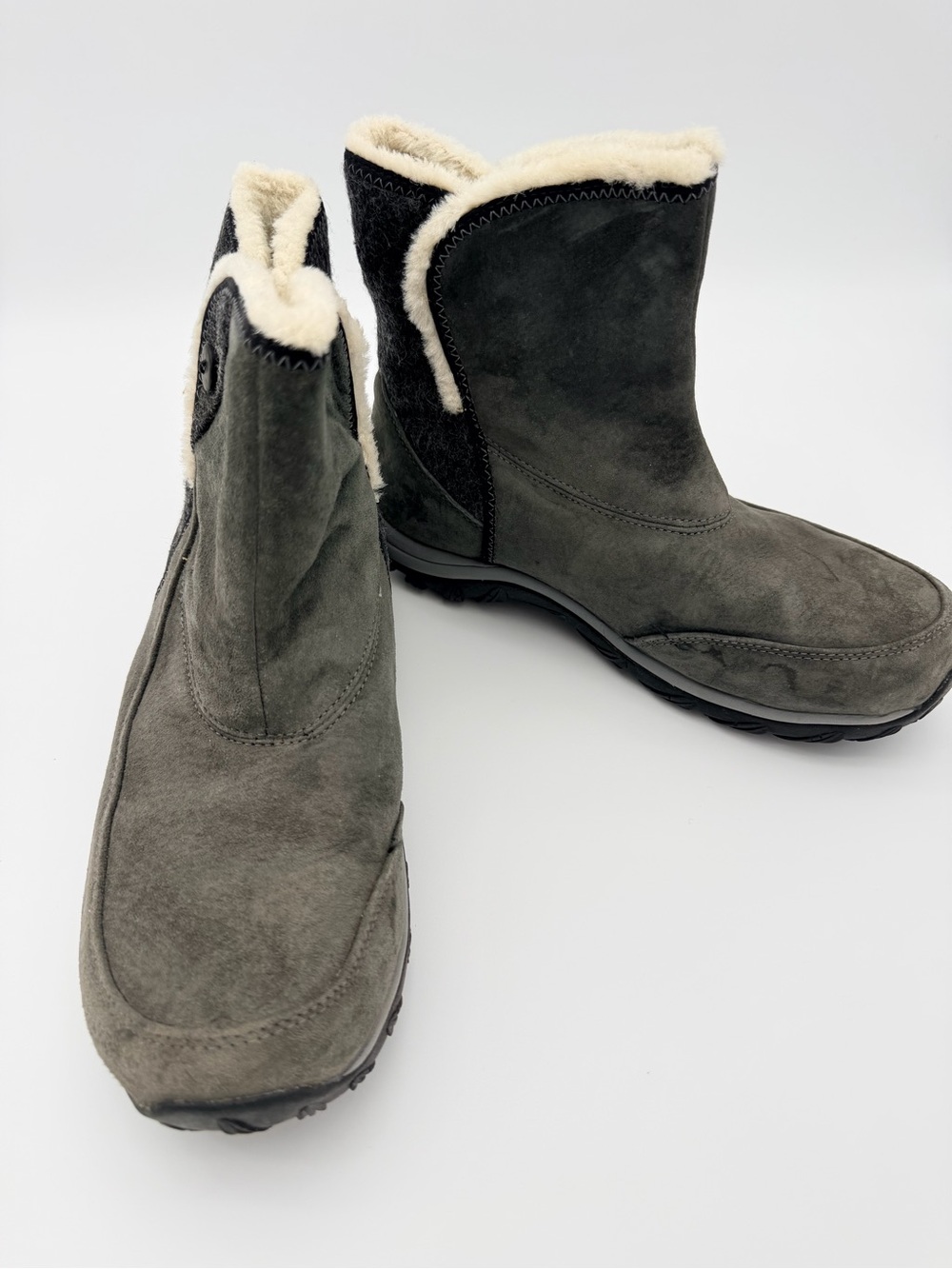 Patagonia Gray Suede Shearling Winter Boots size 8 polar tech primaloft